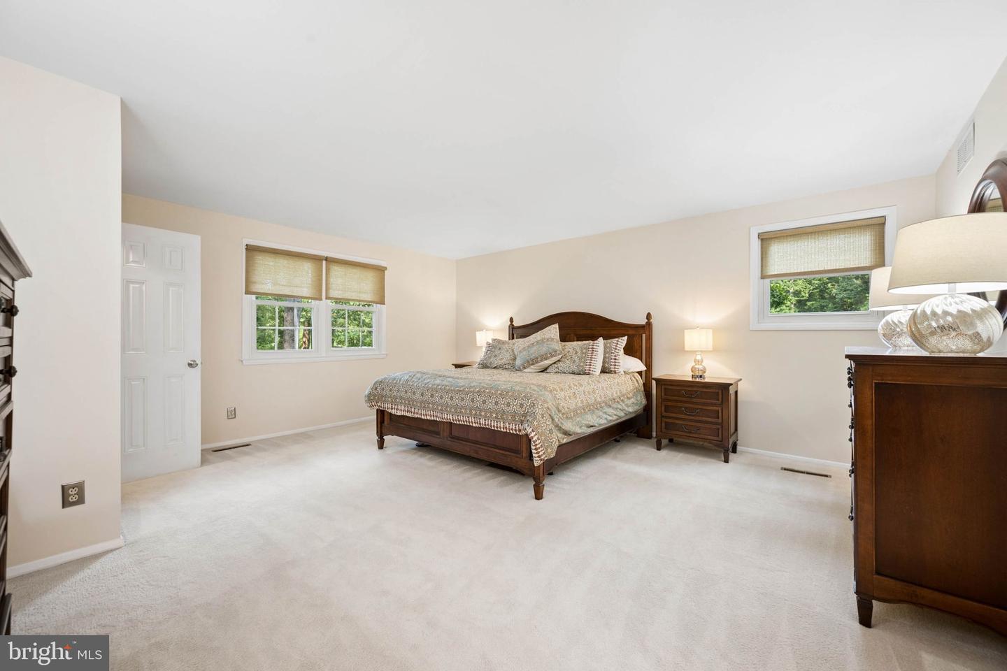 9685 Gwynn Park Dr Property Photo 24