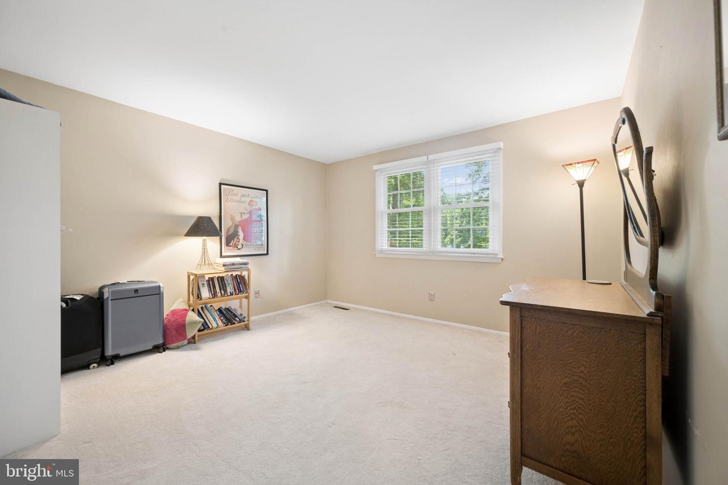 9685 Gwynn Park Dr Property Photo 32
