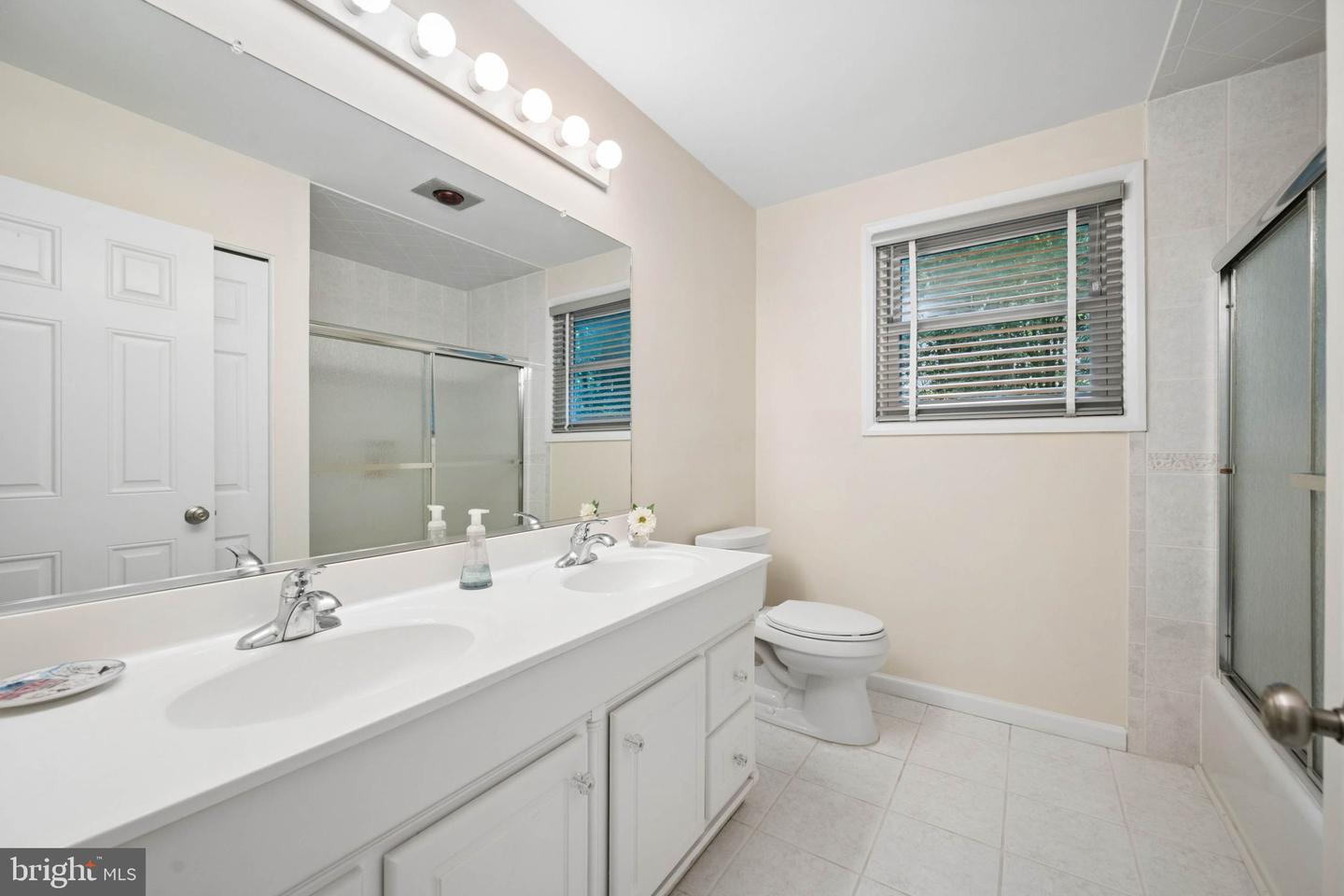 9685 Gwynn Park Dr Property Photo 34