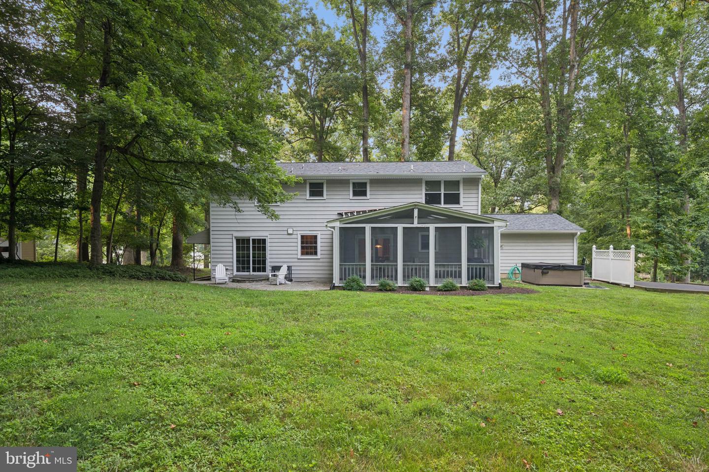 9685 Gwynn Park Dr Property Photo 44