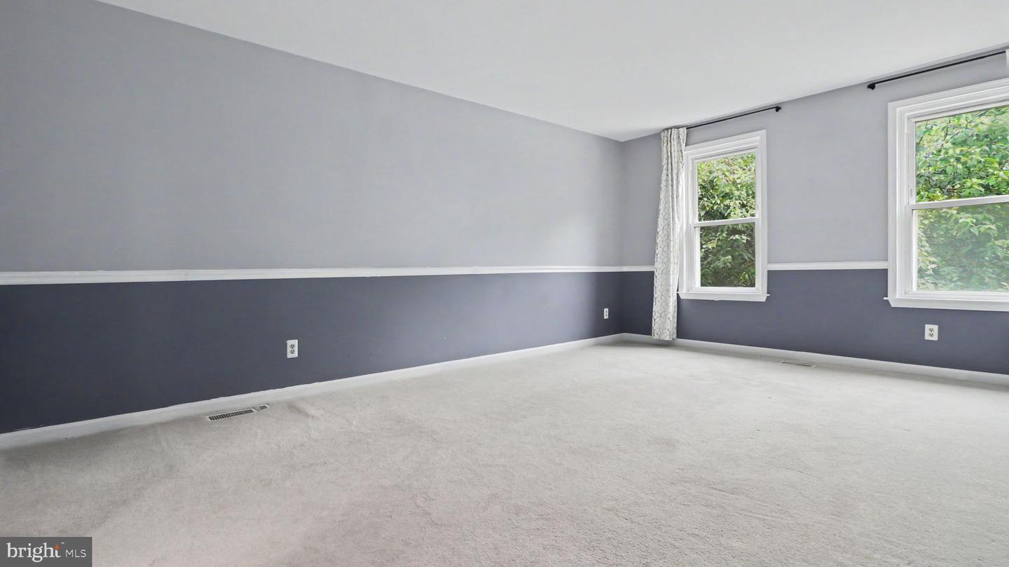 13083 Williamfield Dr Property Photo 25