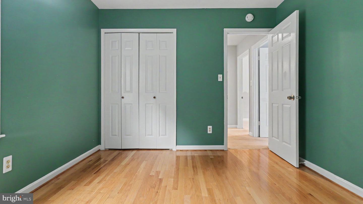 13083 Williamfield Dr Property Photo 29