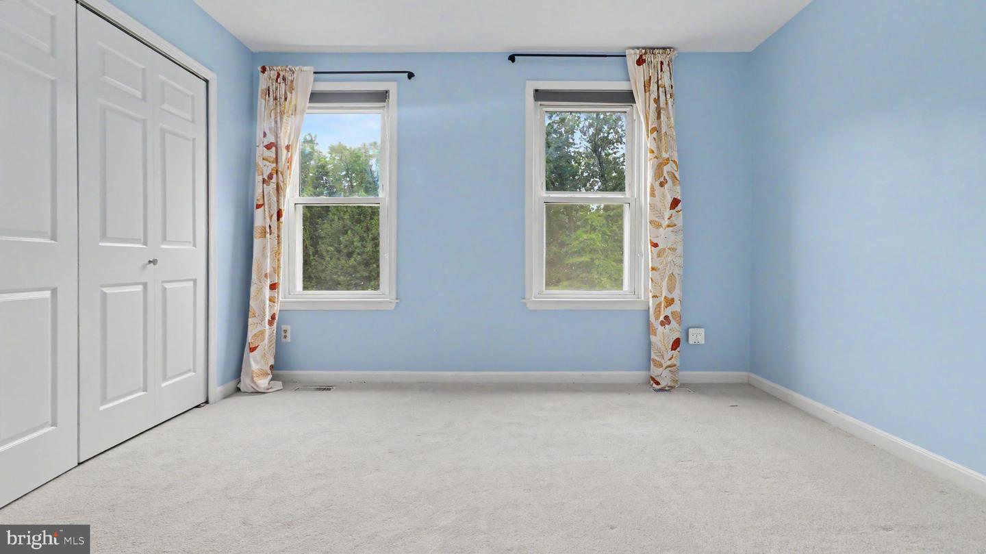 13083 Williamfield Dr Property Photo 36