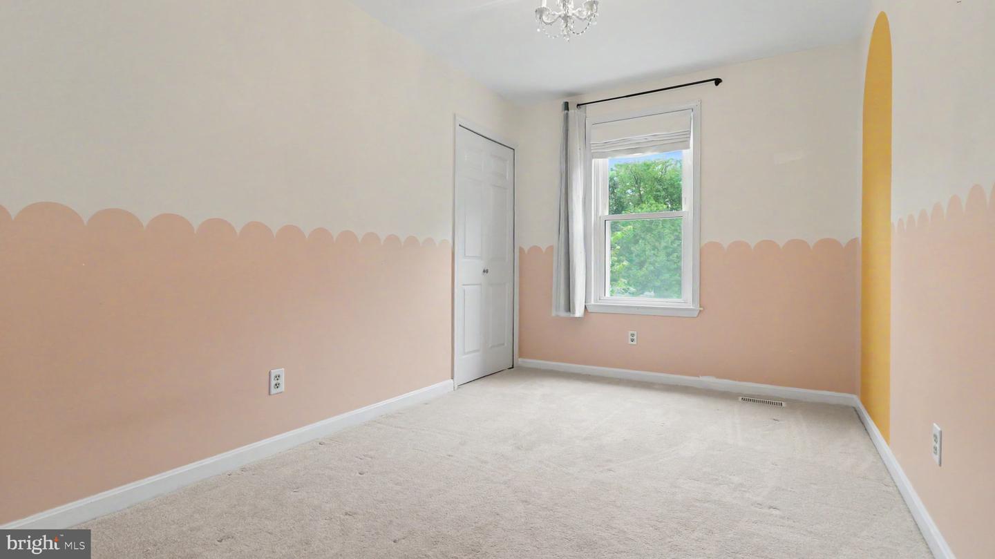 13083 Williamfield Dr Property Photo 40