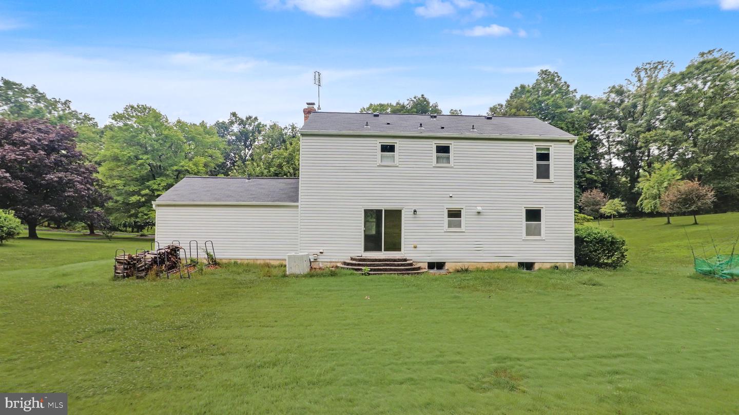 13083 Williamfield Dr Property Photo 43
