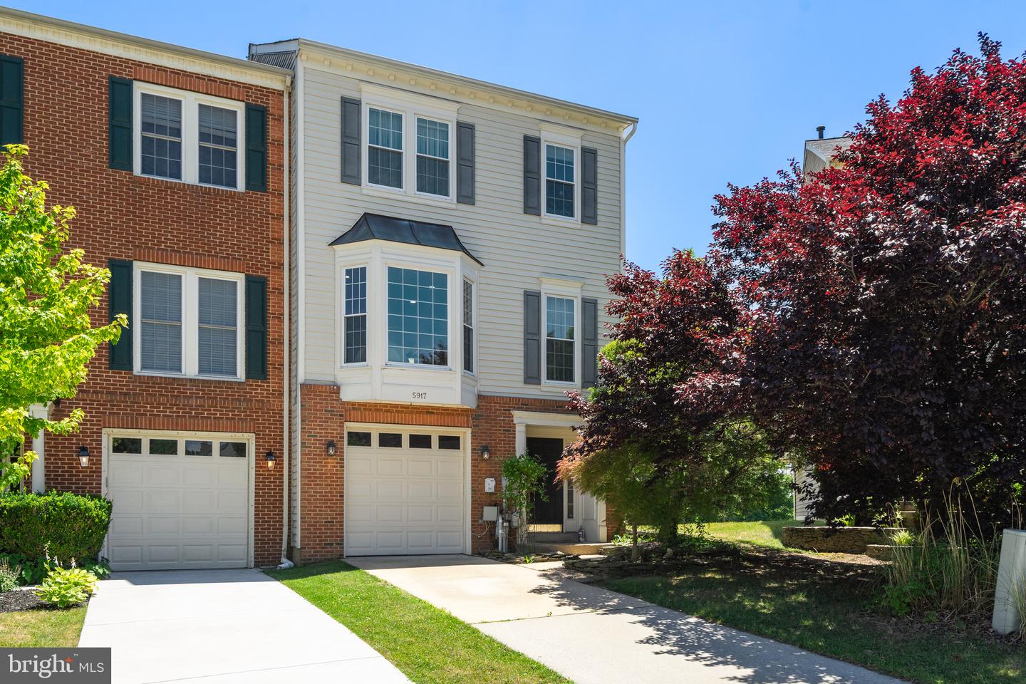 5917 Fox Glen Ct Property Photo 1
