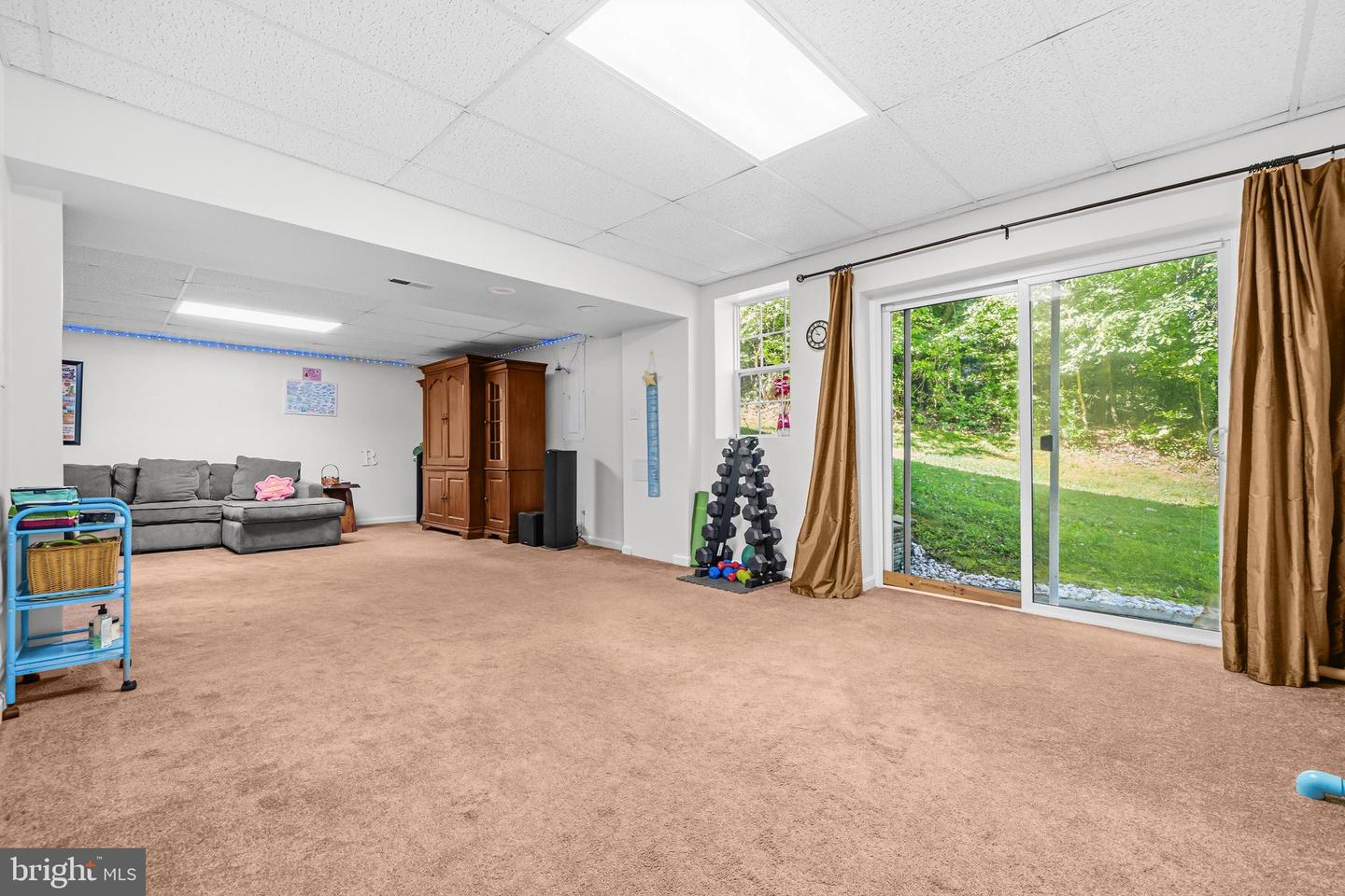 17713 Foxmoor Dr Property Photo 34