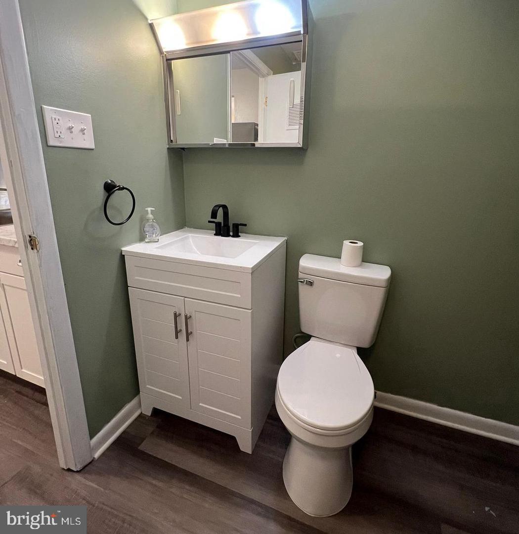 9655 Homestead Ct #b Property Photo 9