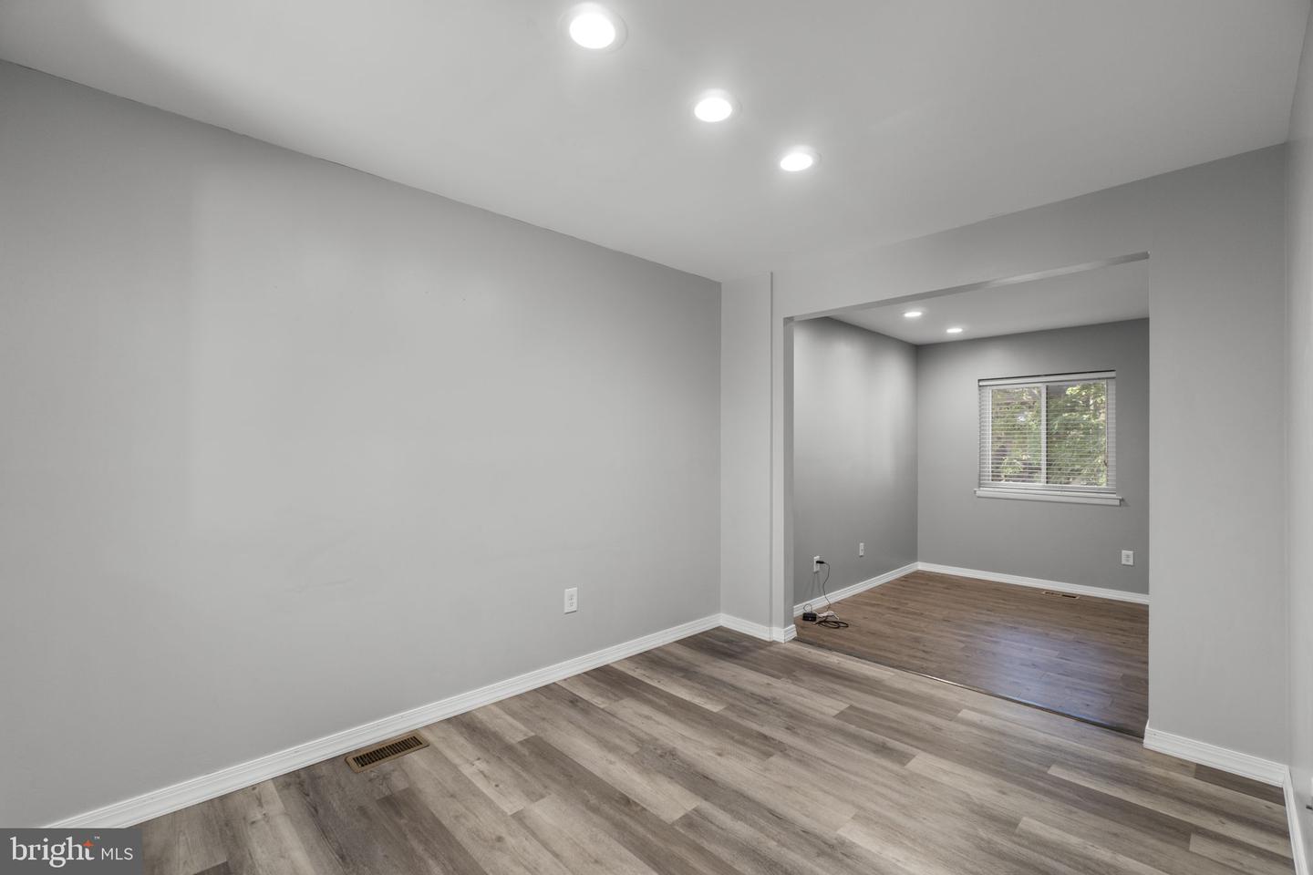 5478 Tilted Stone Property Photo 10