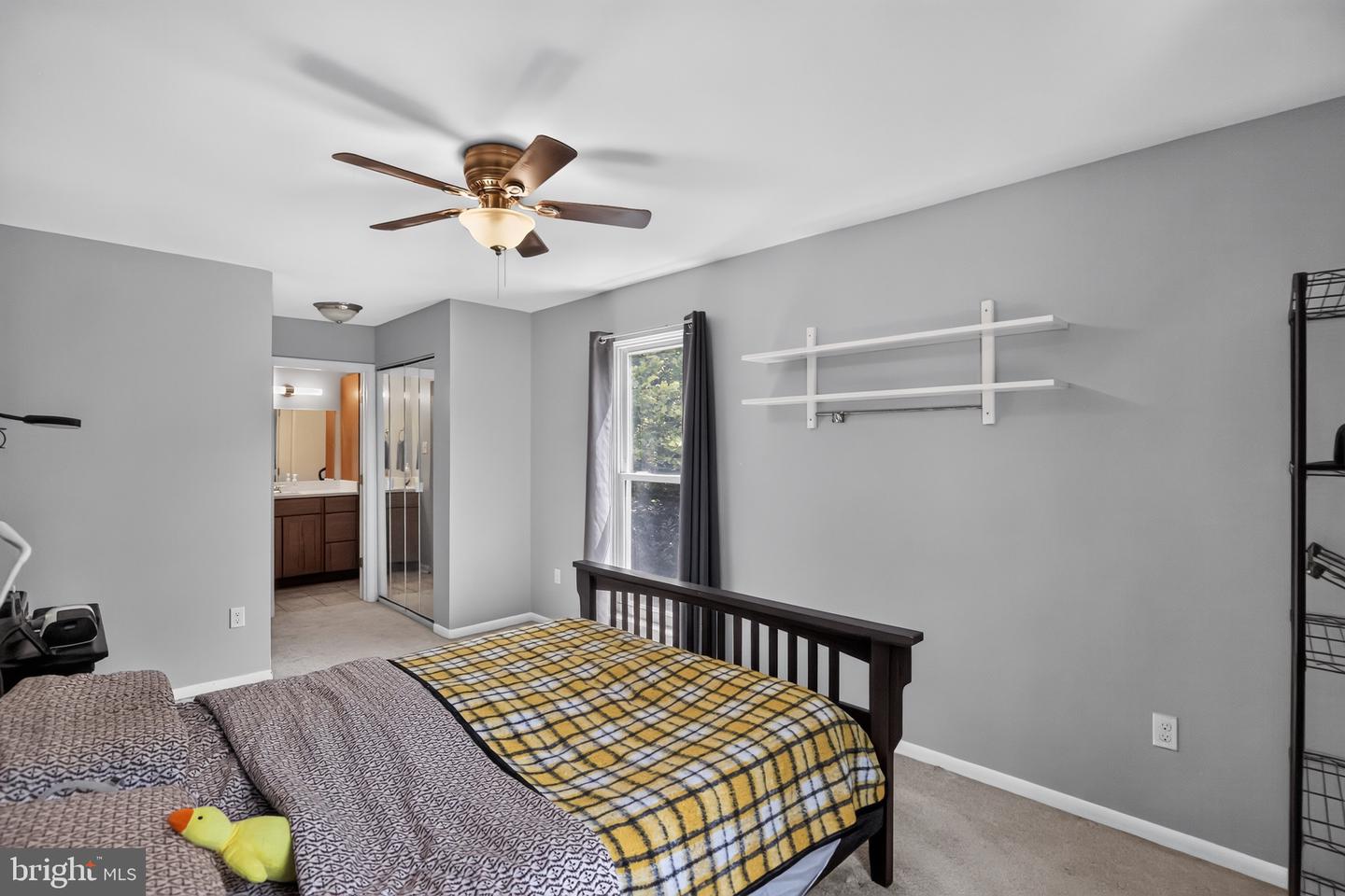 9608 Pastora Pl Property Photo 12