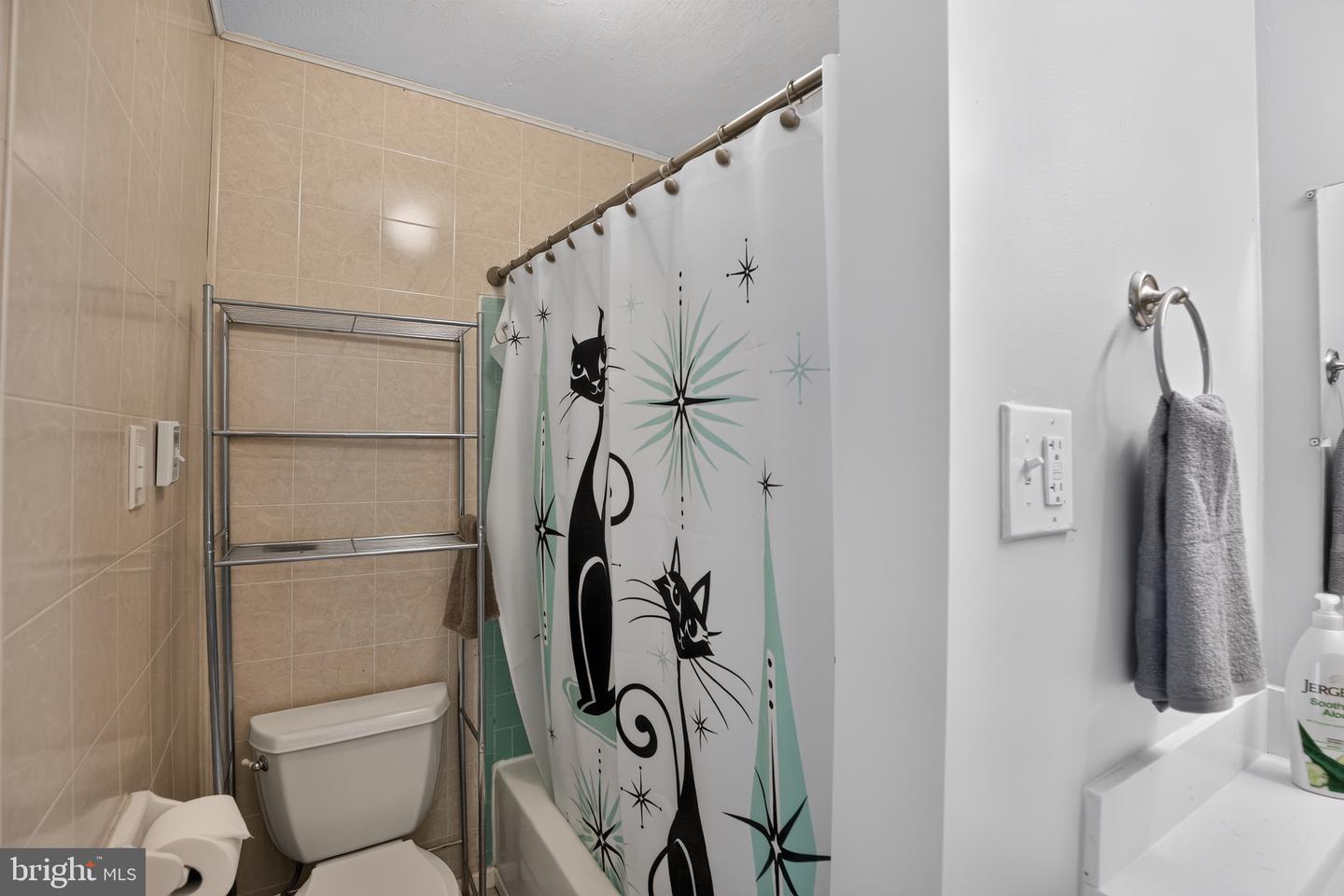 9608 Pastora Pl Property Photo 15