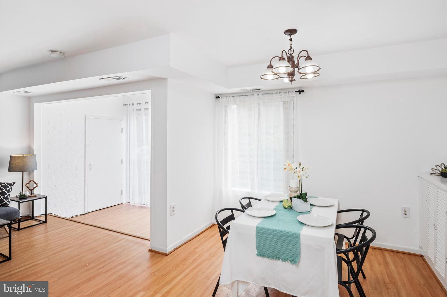 10536 Cross Fox Ln #b-2 Property Photo 5
