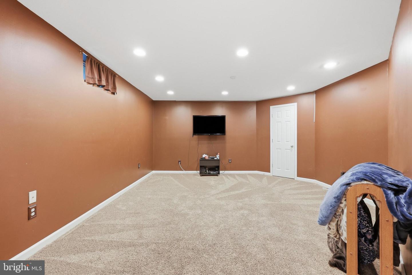 6154 Downs Ridge Ct Property Photo 43