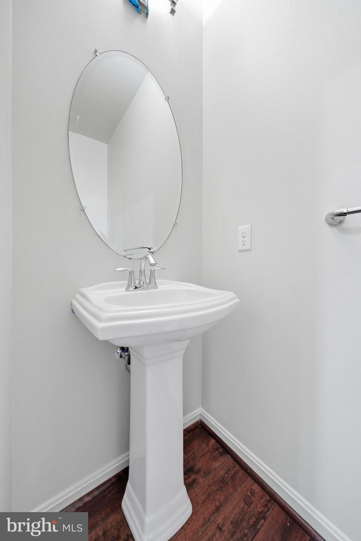 9810 Solar Crse Property Photo 21