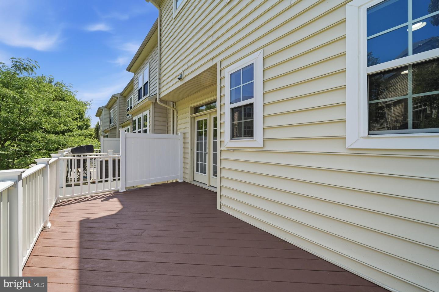 9810 Solar Crse Property Photo 44