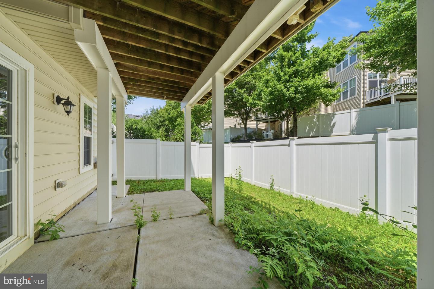 9810 Solar Crse Property Photo 46