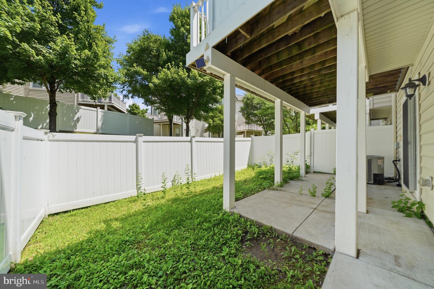 9810 Solar Crse Property Photo 47