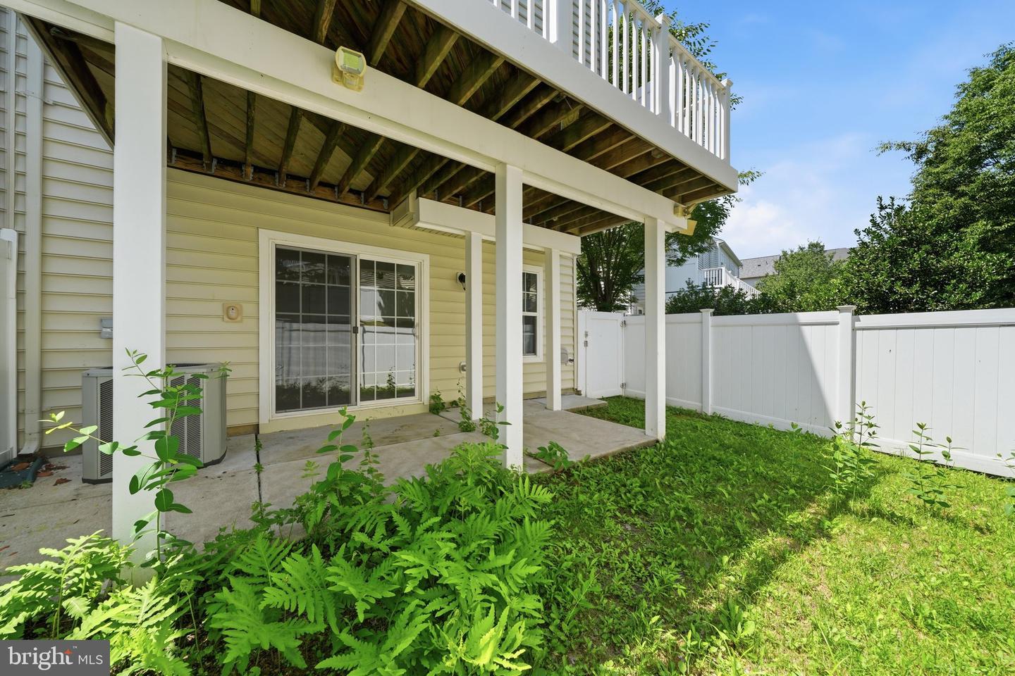 9810 Solar Crse Property Photo 50