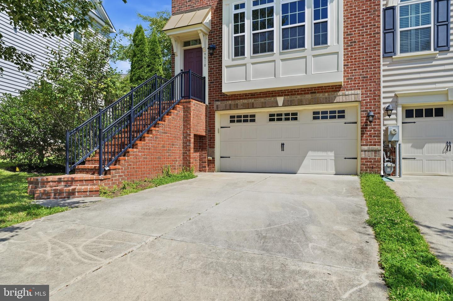 9810 Solar Crse Property Photo 53
