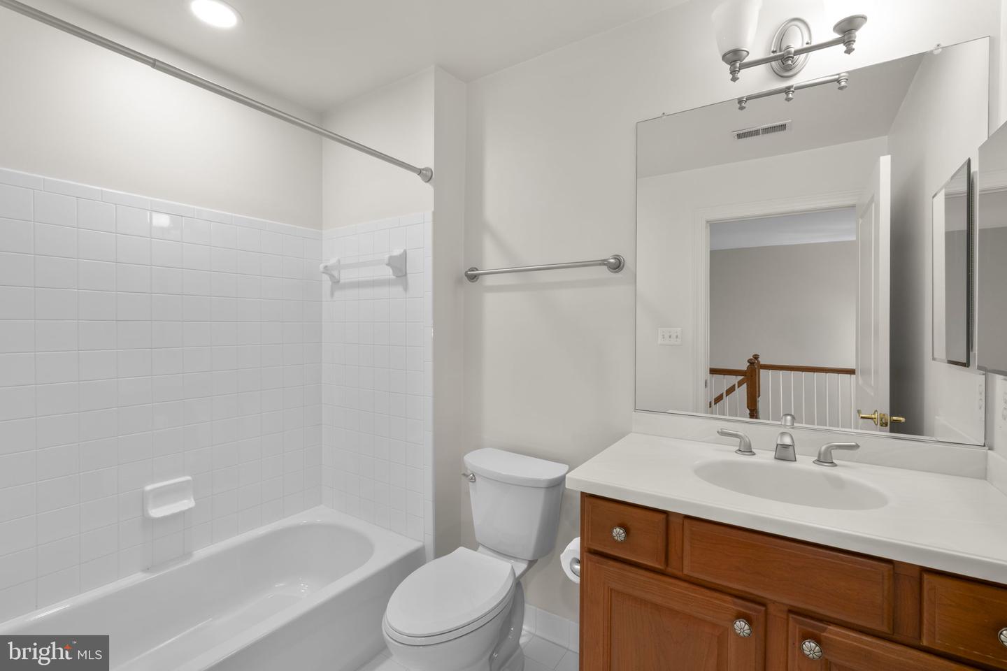 2649 Buckingham Rd #43 Property Photo 48