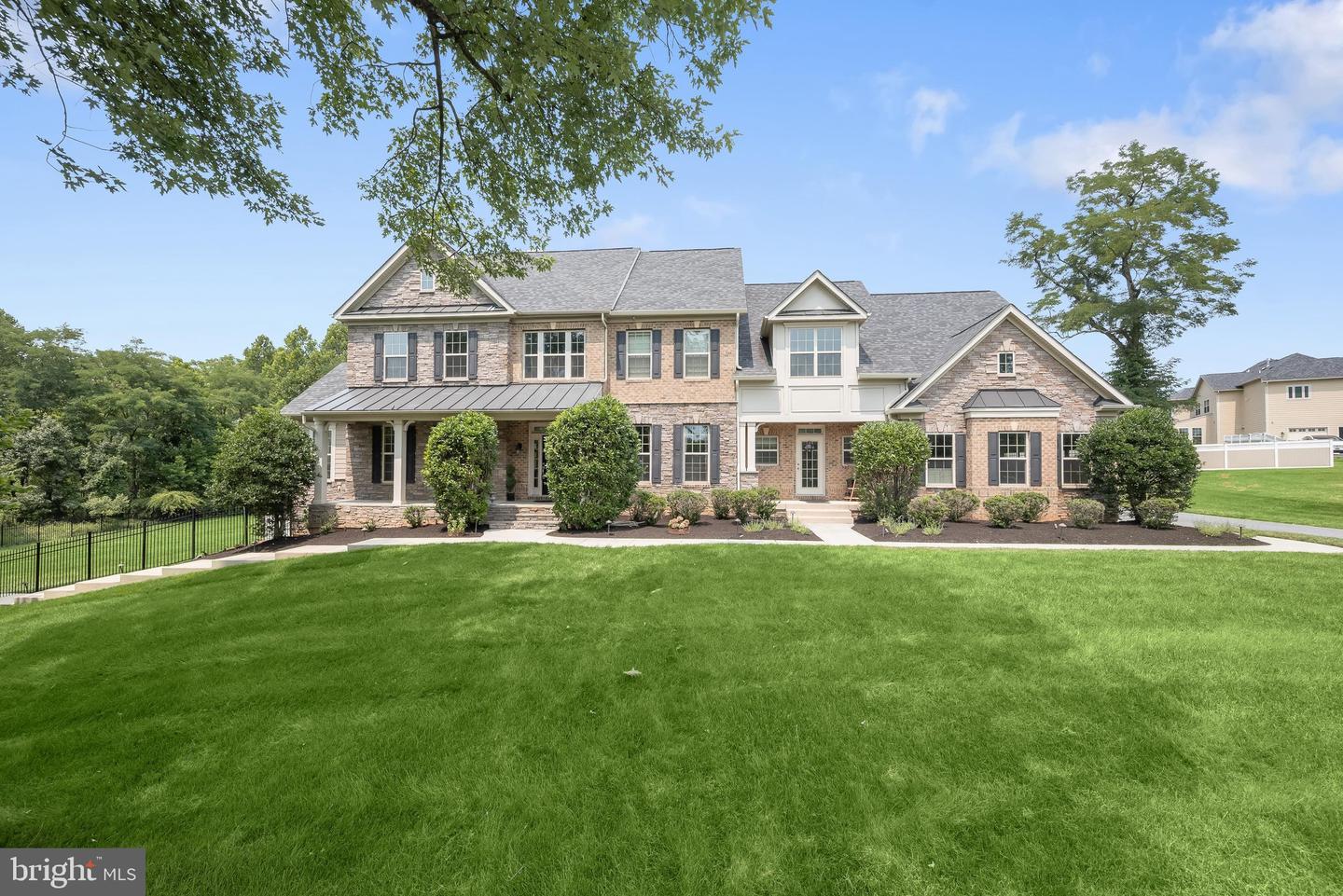 2021 Drovers Ln Property Photo 1