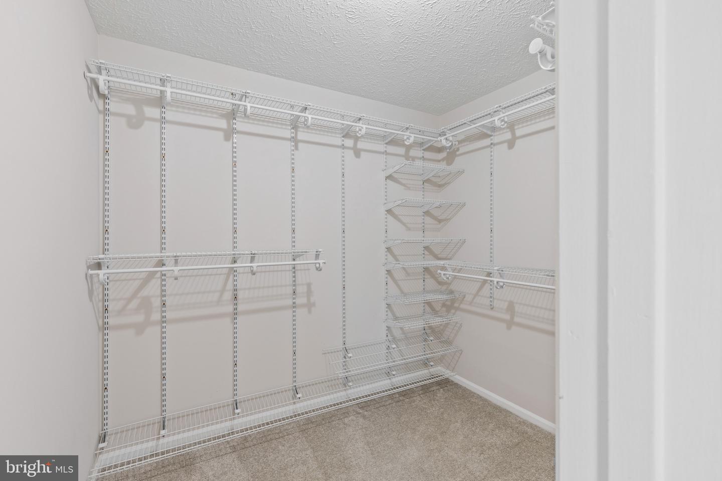 9520 Windbeat Way Property Photo 22