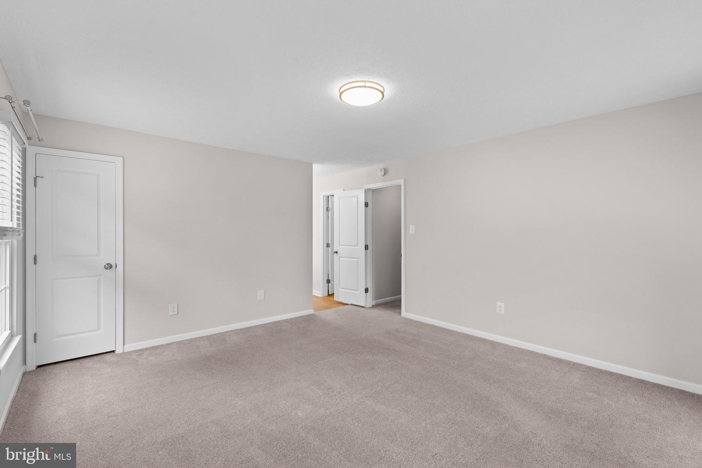 9520 Windbeat Way Property Photo 24