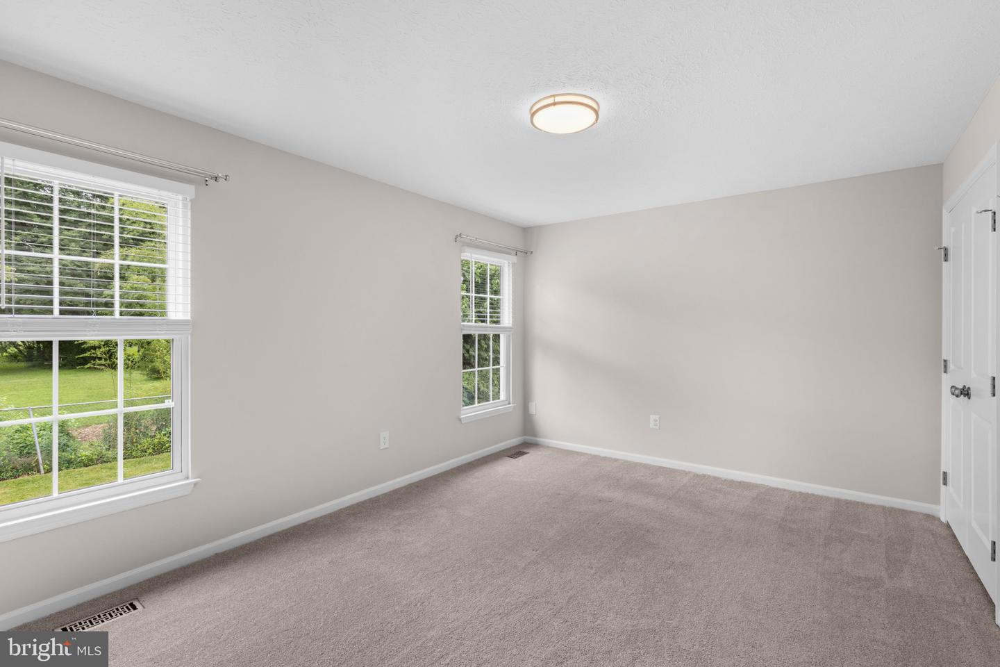 9520 Windbeat Way Property Photo 28