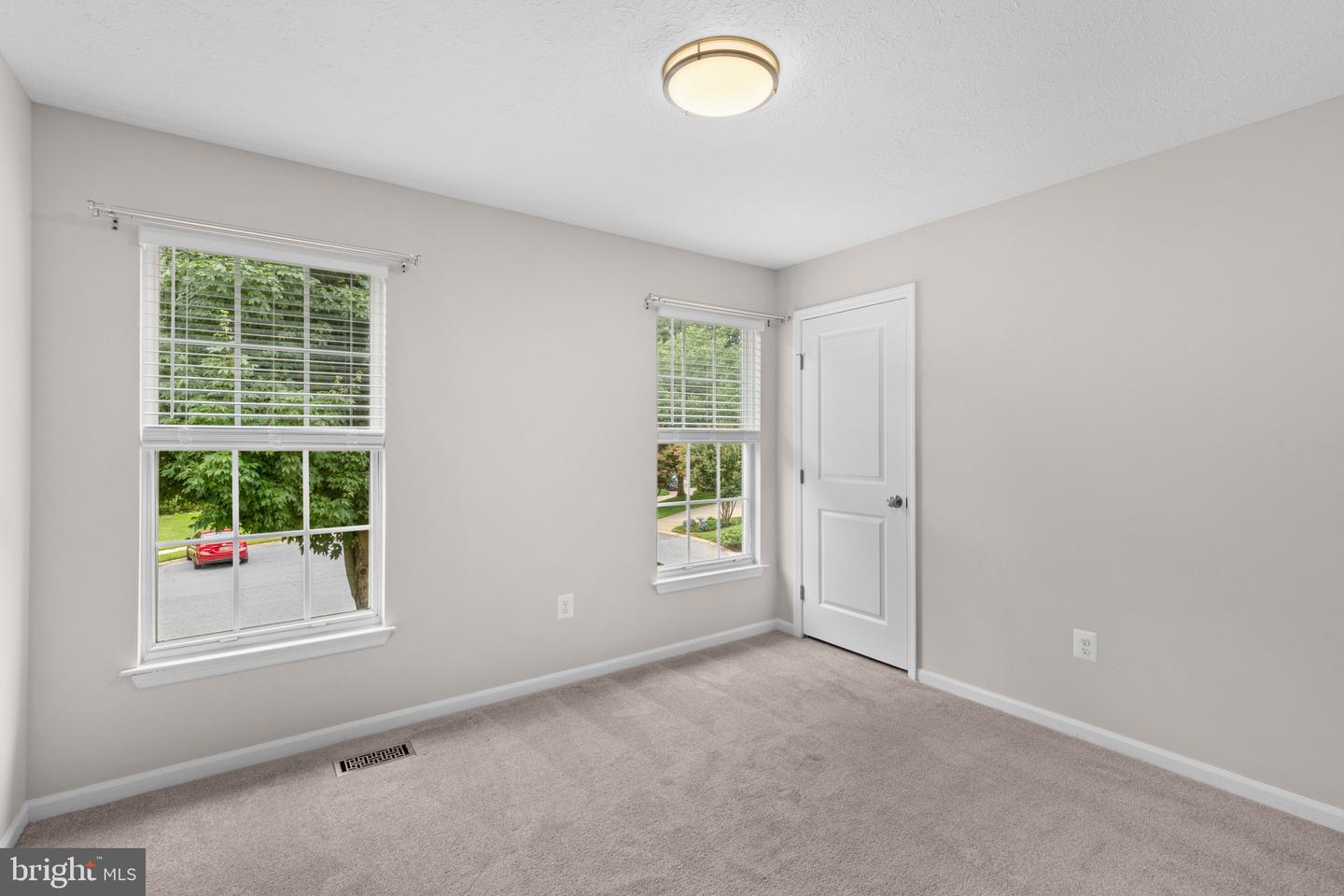 9520 Windbeat Way Property Photo 31