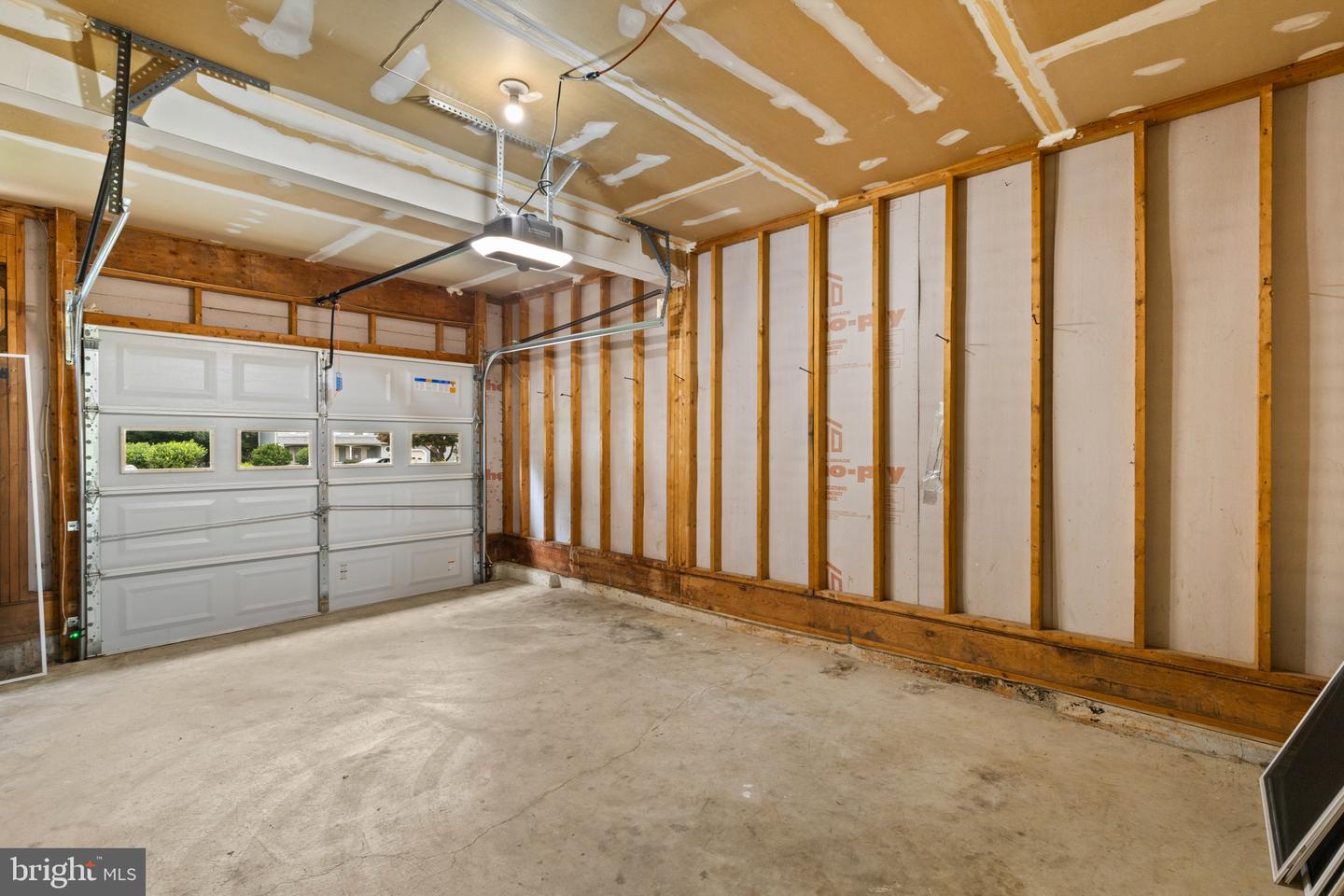 9520 Windbeat Way Property Photo 37