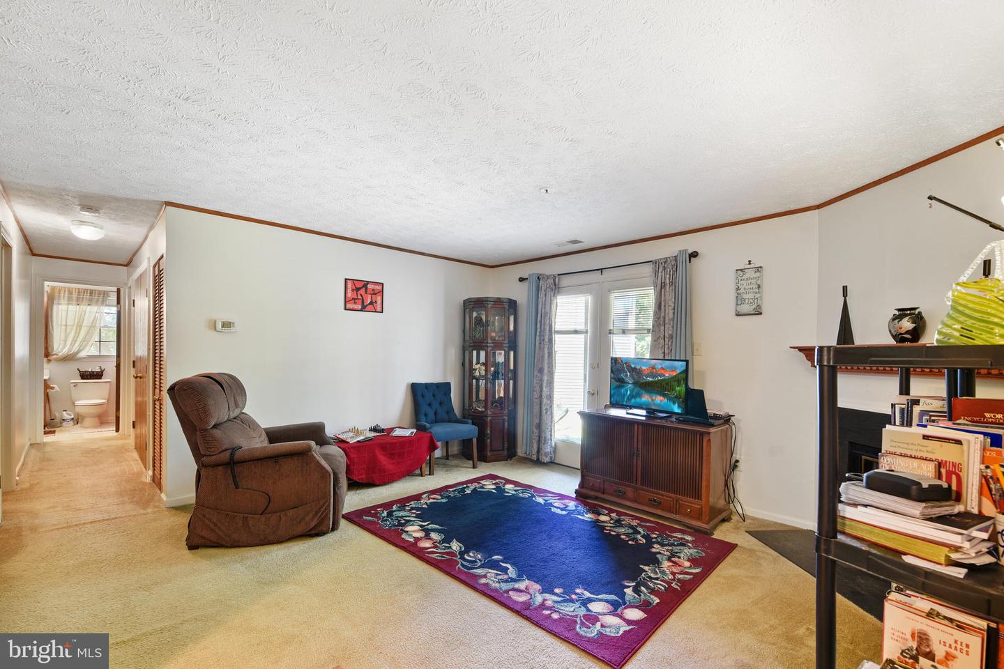 6025 Rock Glen Dr #506 Property Photo 3