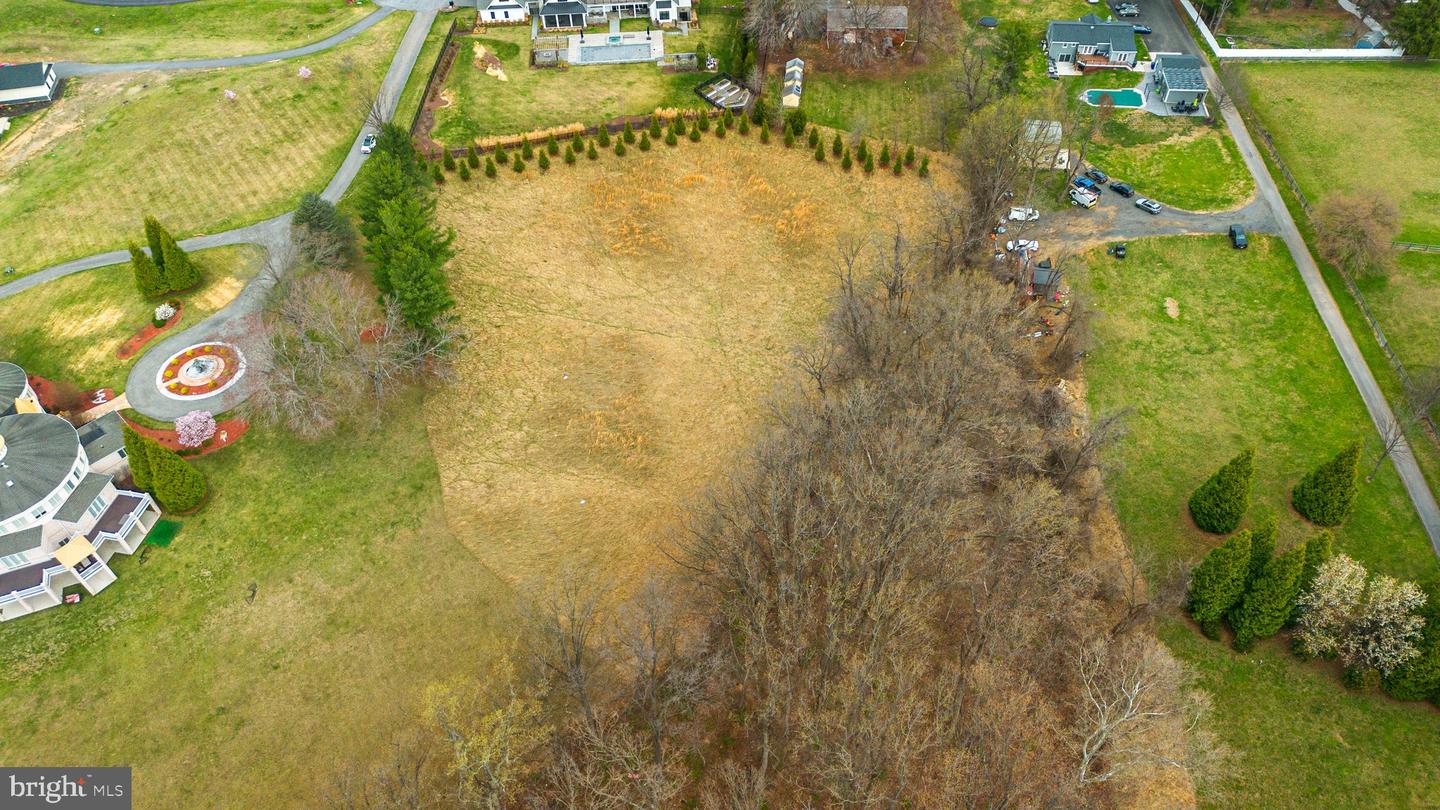 12425 Hill Crst Property Photo 26