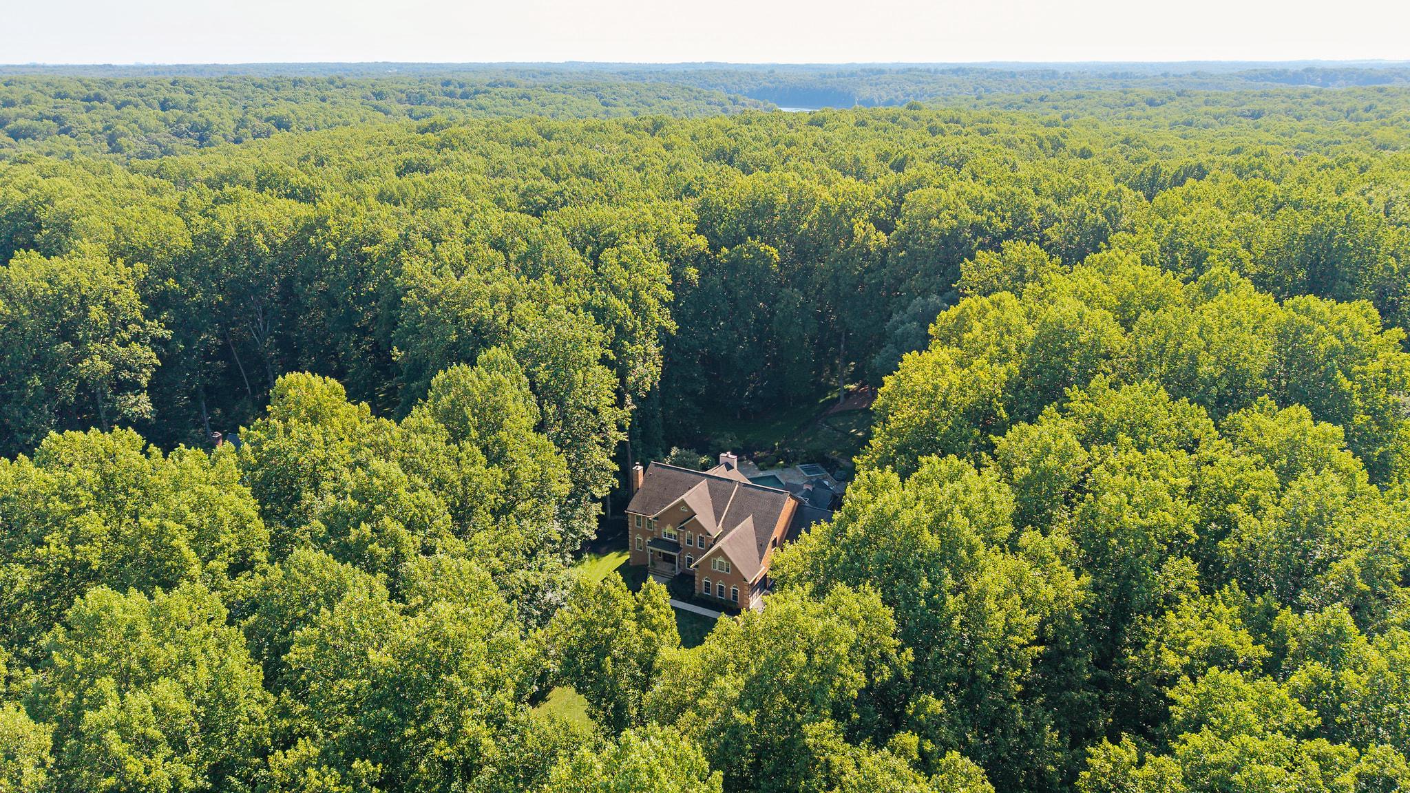 13773 Lakeside Dr Property Photo 41