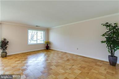 10087 Windstream Dr #4 Property Photo 10