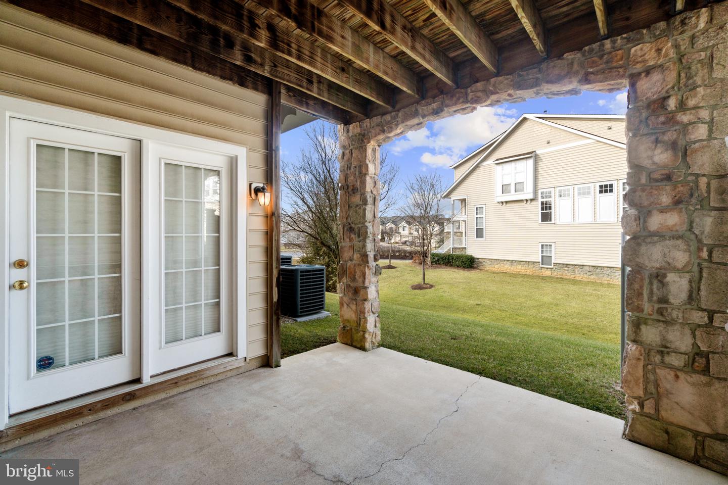 8803 Mirror Lake Way Property Photo 45