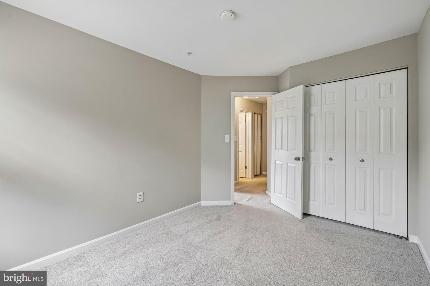 6233 Sandpiper Ct #1 Property Photo 19