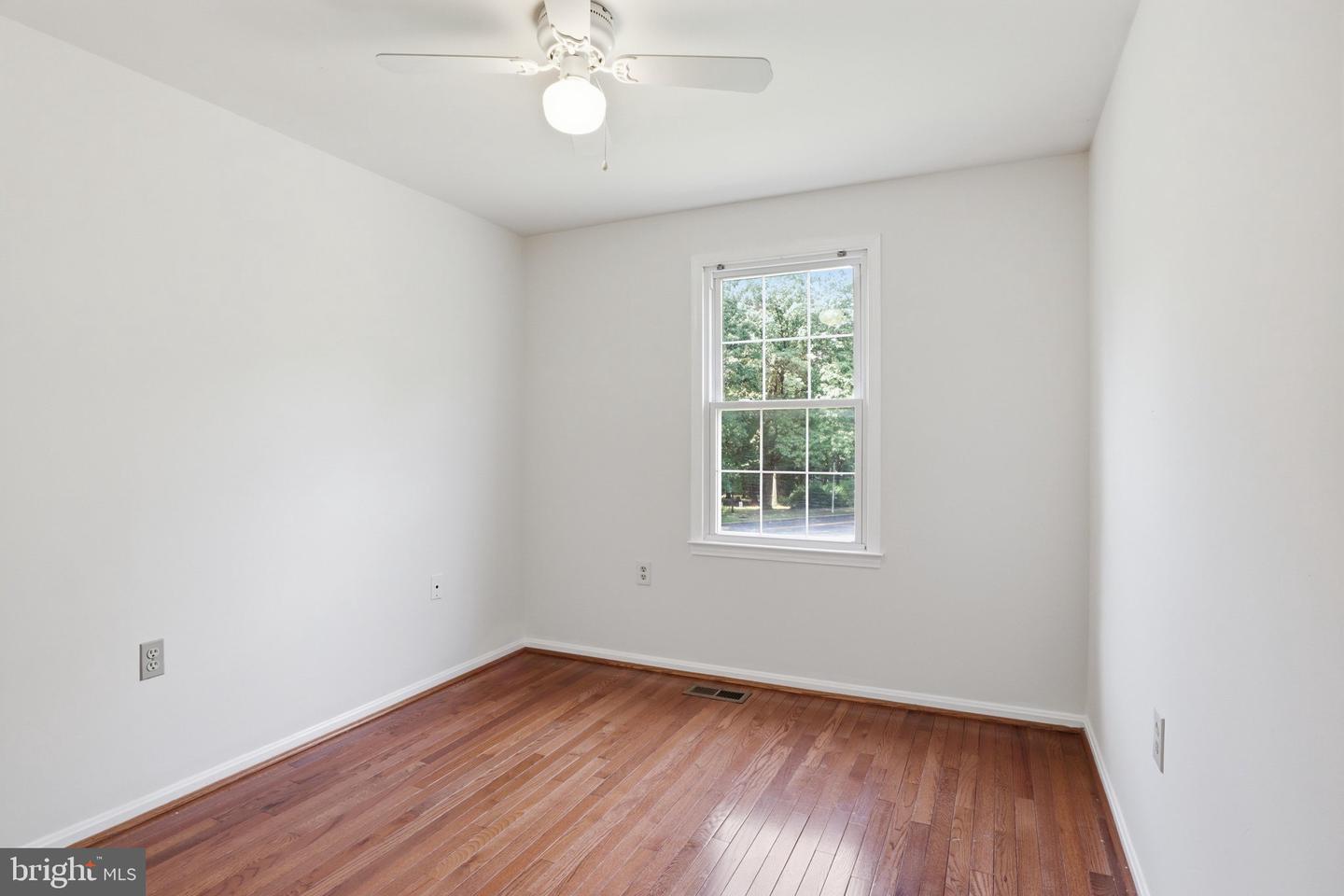 9684 Baltimore Ave Property Photo 19