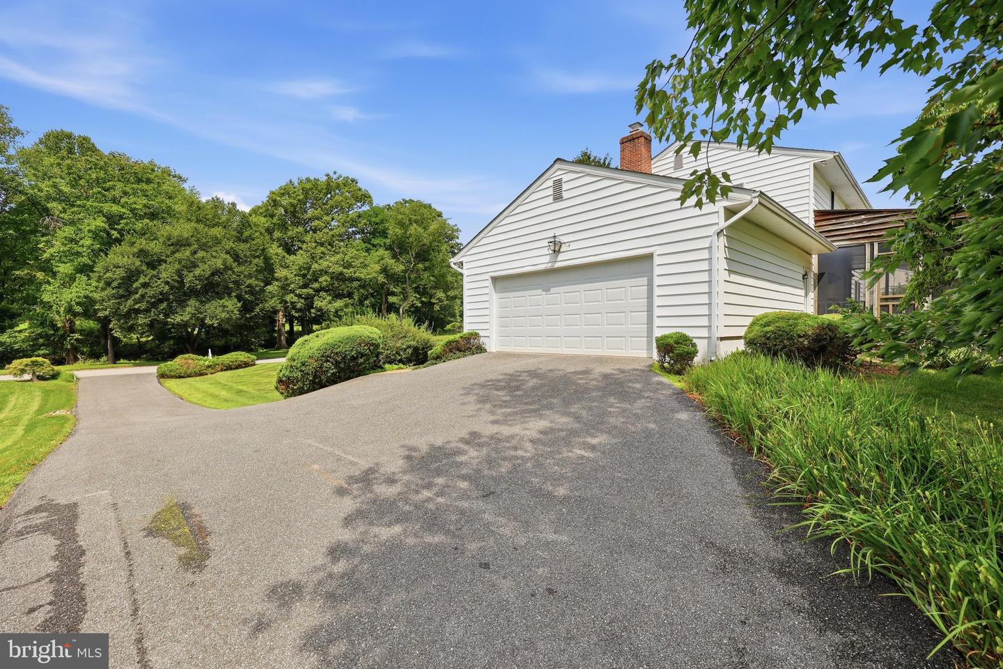 3549 Lakeway Dr Property Photo 10
