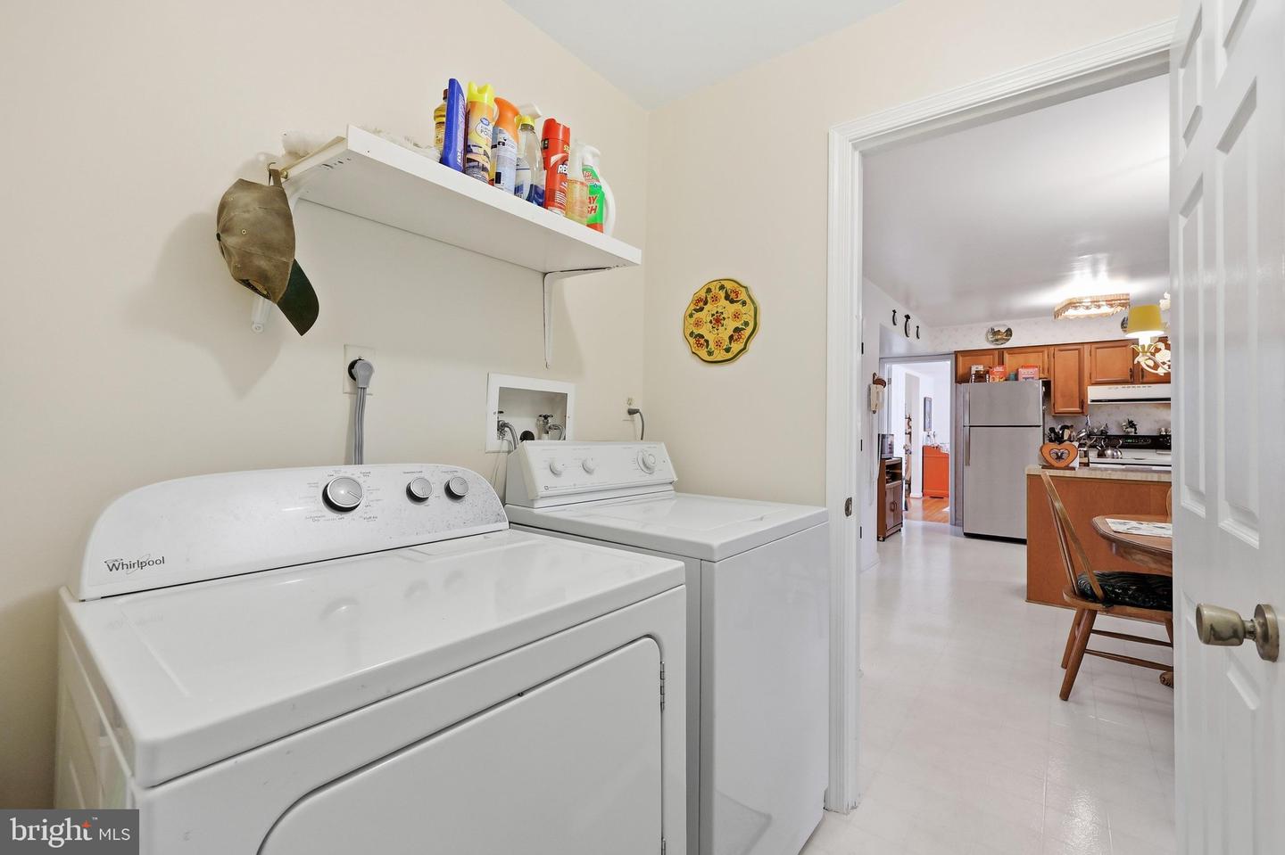 3549 Lakeway Dr Property Photo 29