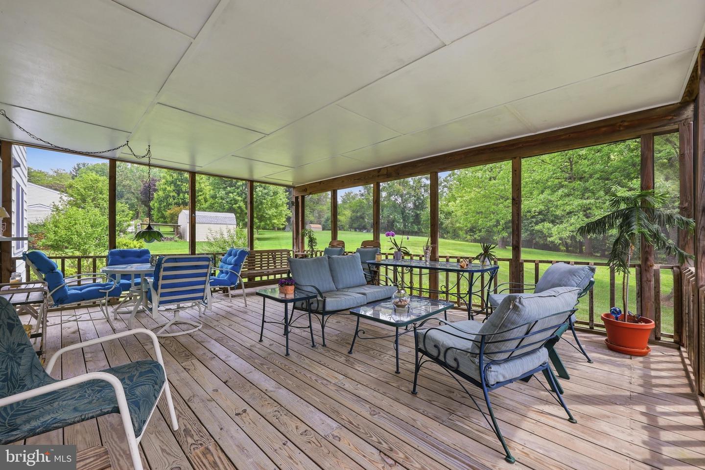 3549 Lakeway Dr Property Photo 36