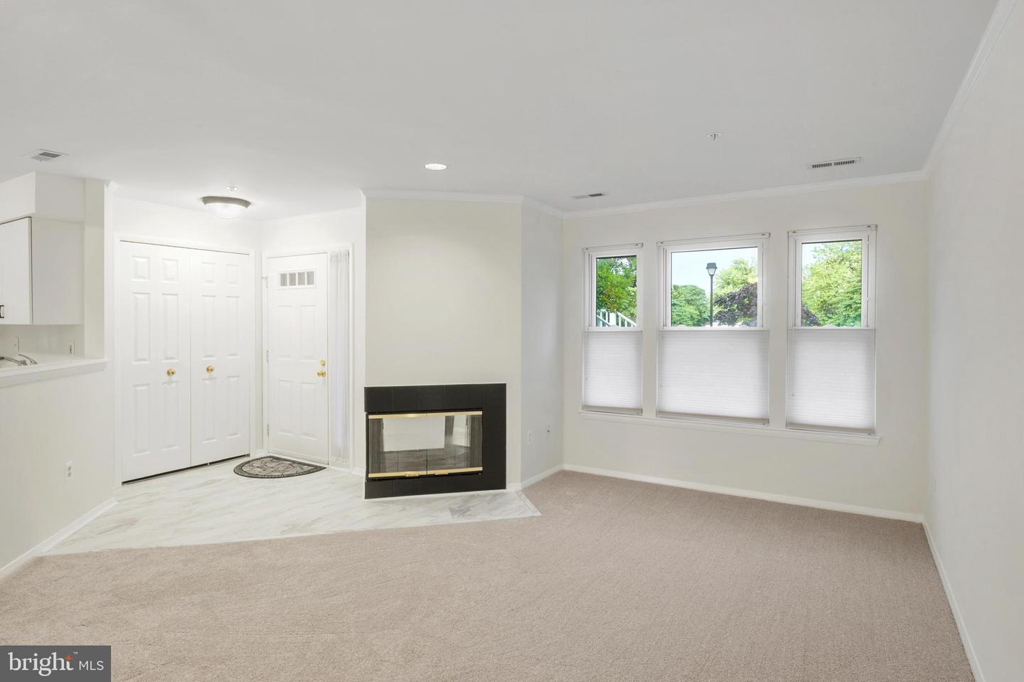 7612 Stony Creek Ln #12 E L Property Photo 12