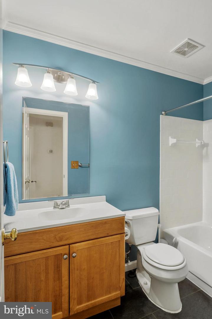 7612 Stony Creek Ln #12 E L Property Photo 28