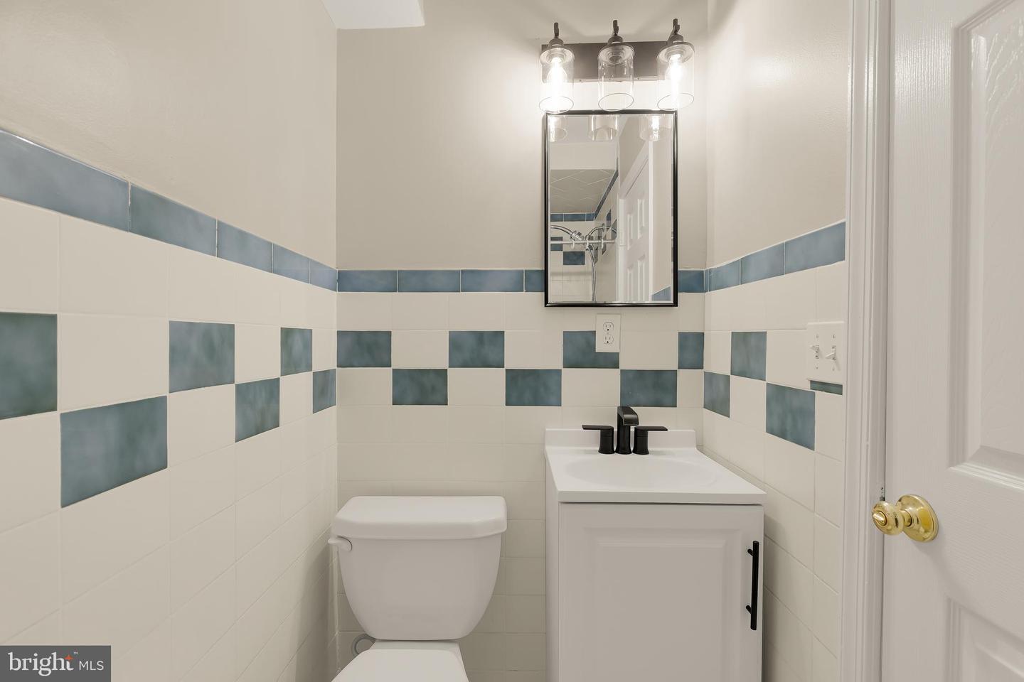 5748 Goldfinch Ct Property Photo 11