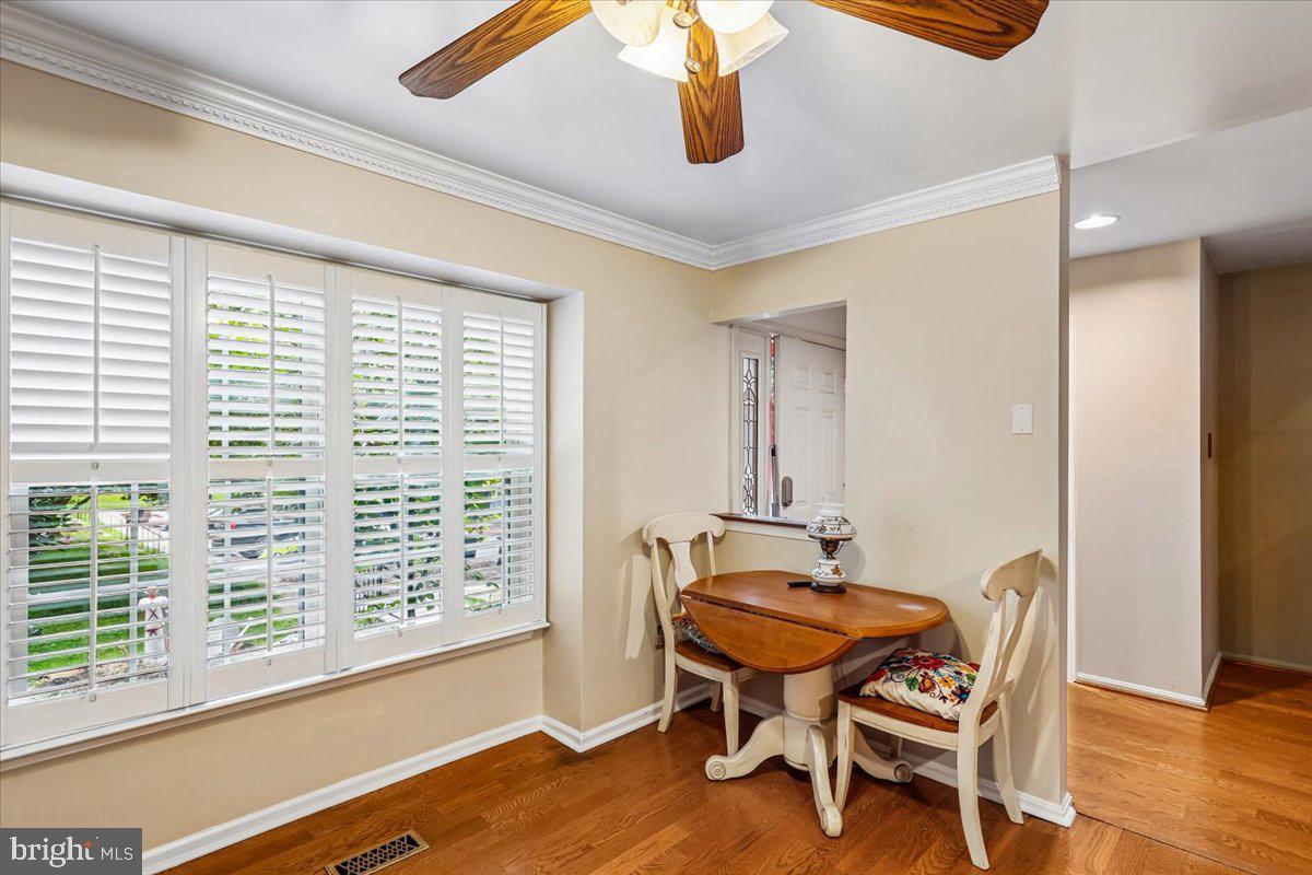 11738 Lone Tree Ct Property Photo 7