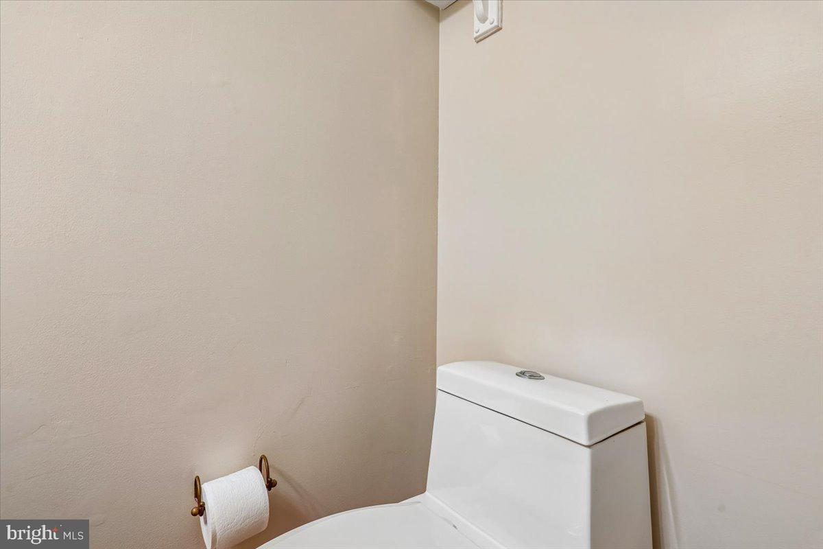 11738 Lone Tree Ct Property Photo 21