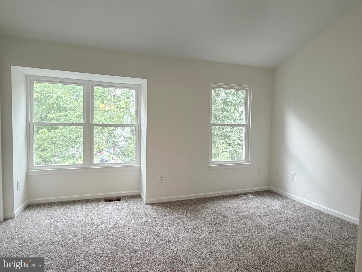 9609 Clocktower Ln Property Photo 13