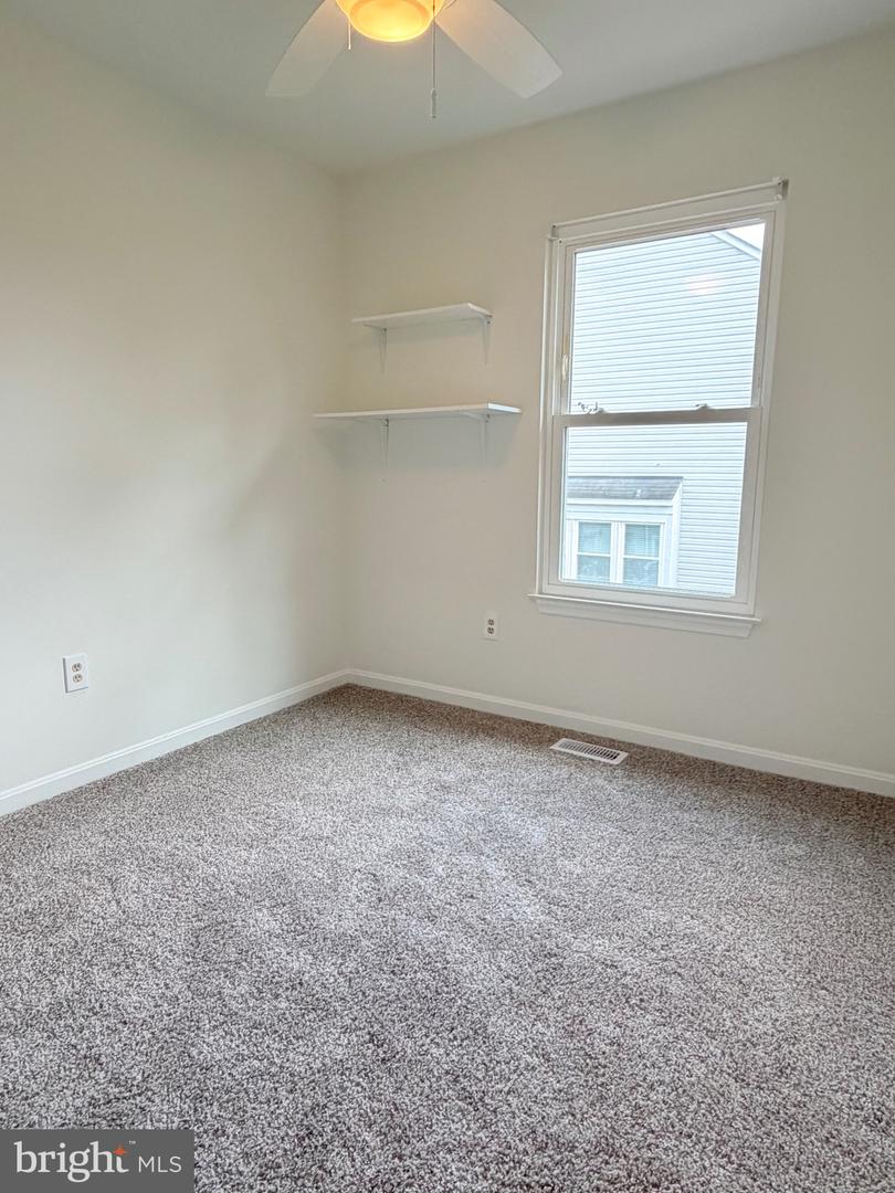 9609 Clocktower Ln Property Photo 16