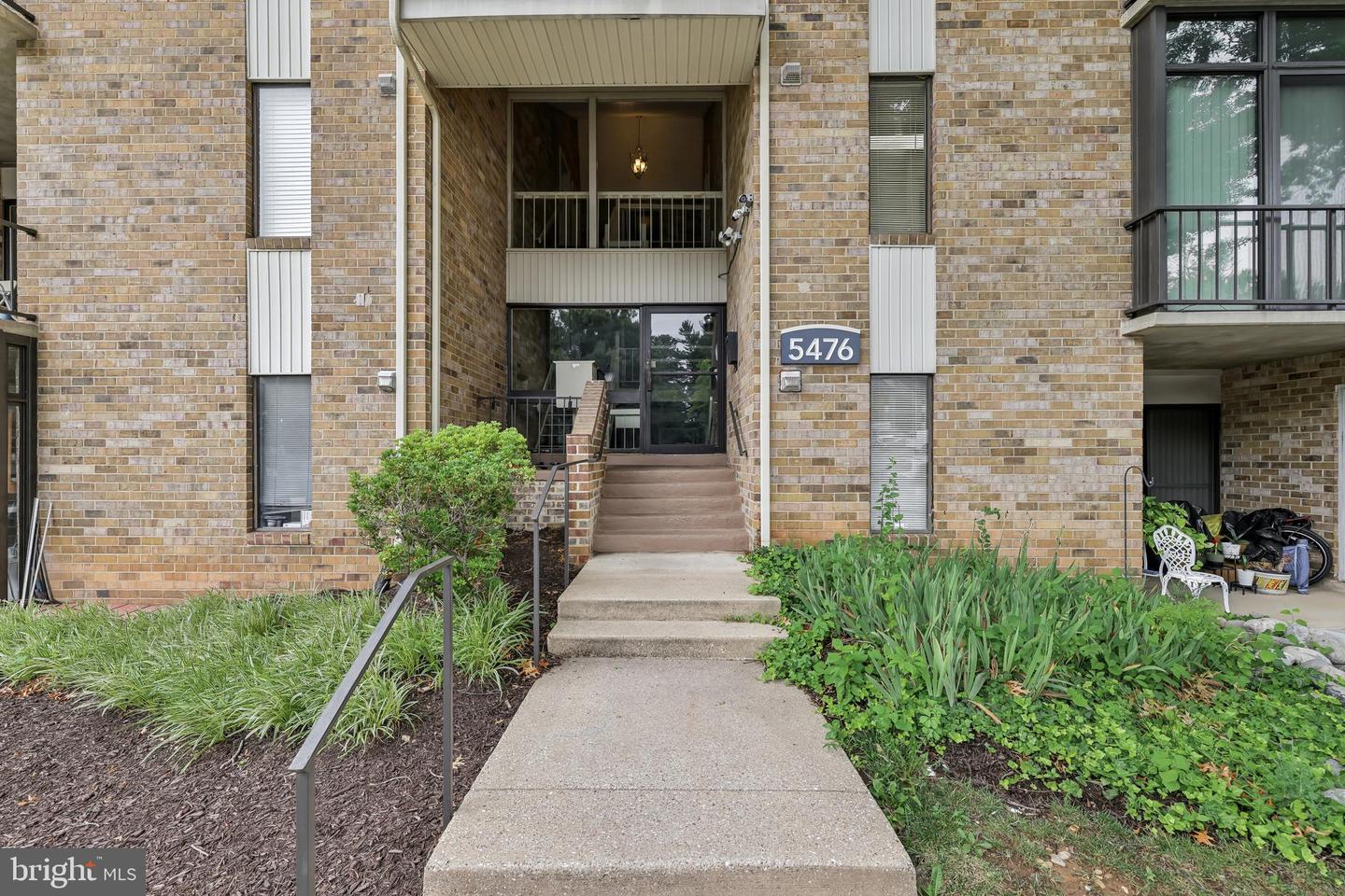 5476 Cedar Ln #c-3 Property Photo 1