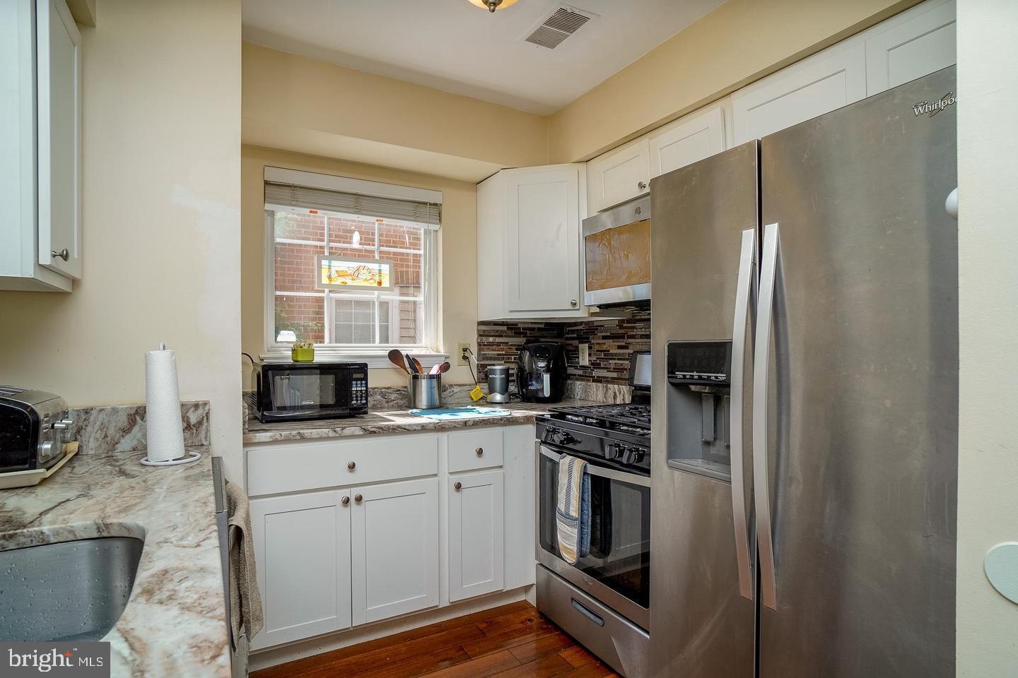 6245 Sandpiper Ct #7 Property Photo 7