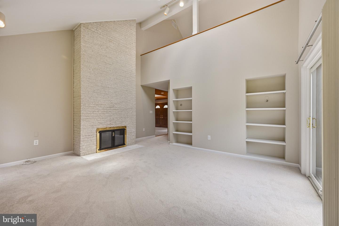 7274 Meadow Wood Way Property Photo 29